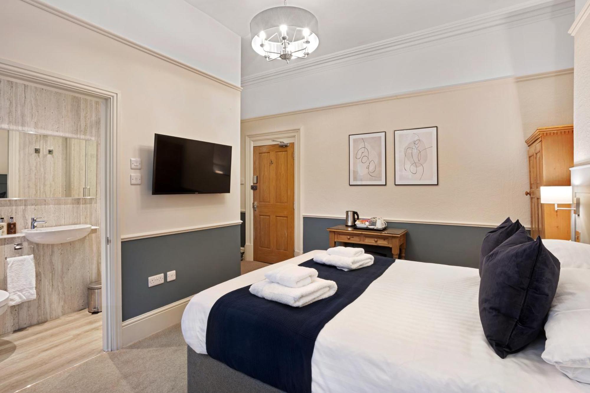 Fountains Guest House - Harrogate Stays Экстерьер фото